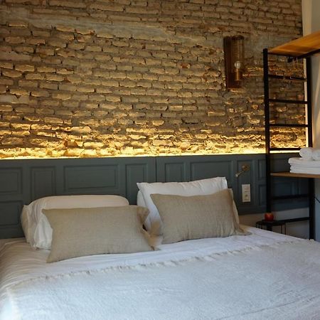 San Jorge Suites Triana Sevilla Buitenkant foto